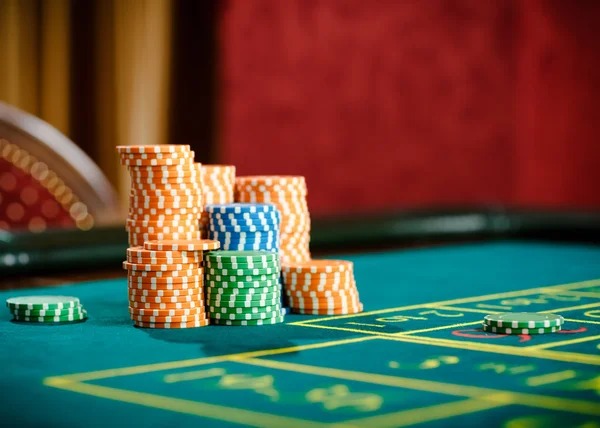 bonaslot login app interface showing football markets and live-dealer games